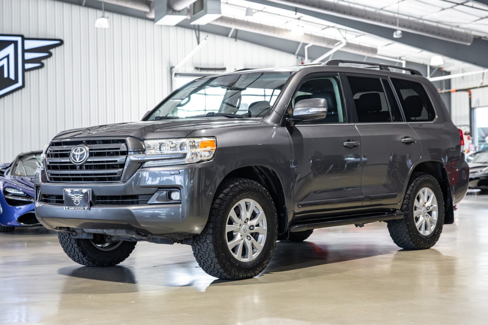 toyota land cruiser 2017 JTMCY7AJ6H4054221 image toyota land cruiser 2017 JTMCY7AJ6H4054221 image